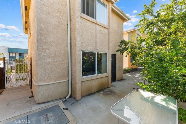 8825 Willis Ave Unit 5, Panorama City, CA 91402