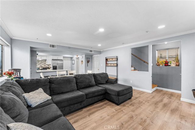 8825 Willis Ave Unit 5, Panorama City, CA 91402