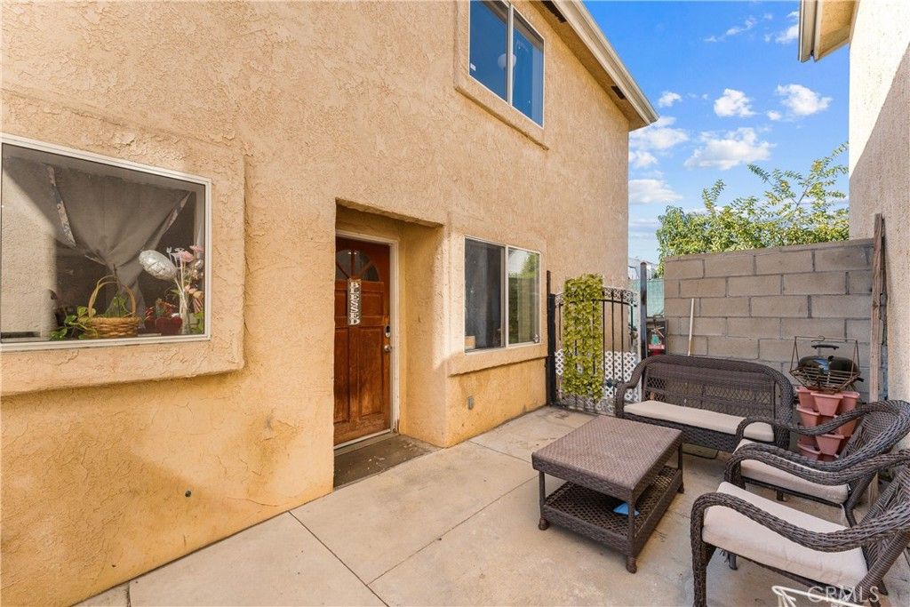 8825 Willis Ave Unit 5, Panorama City, CA 91402 — photo 2