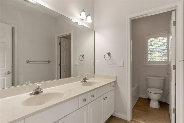7095 Grassmoor Grange Way, Cumming, GA 30040