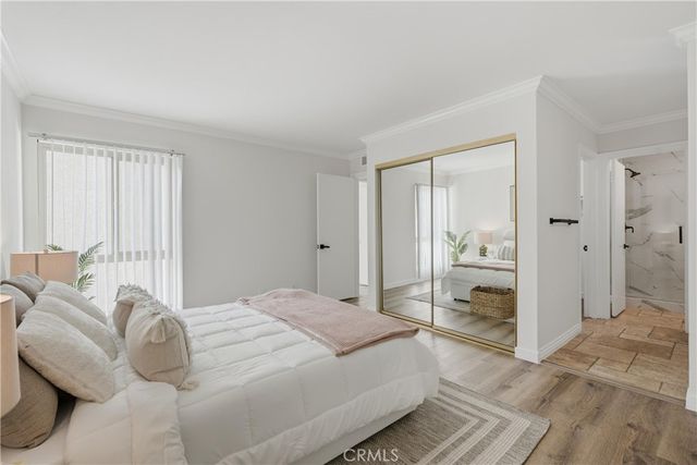 23679 Park Capri 14, Calabasas, CA 91302