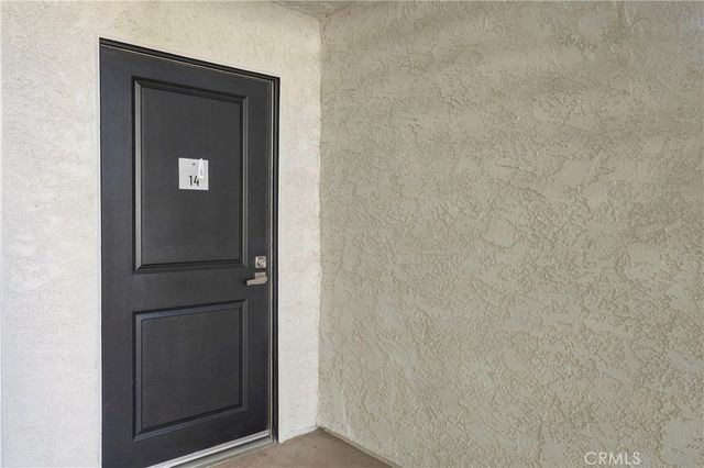 23679 Park Capri 14, Calabasas, CA 91302