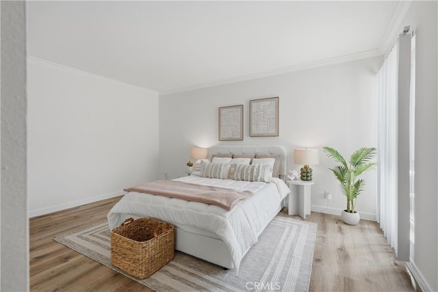 23679 Park Capri 14, Calabasas, CA 91302