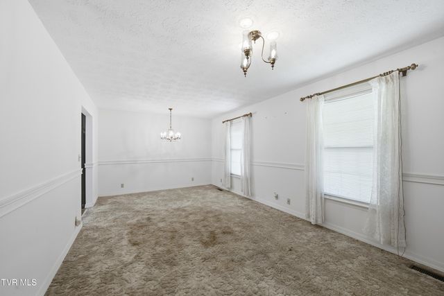 121 Hope Drive, Gate City, VA 24251