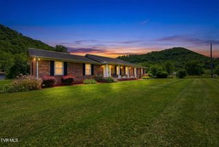121 Hope Drive, Gate City, VA 24251