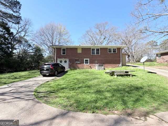 73 Cade Street, Hartwell, GA 30643