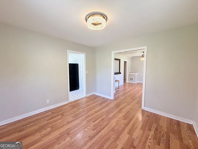 73 Cade Street, Hartwell, GA 30643