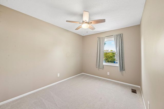5912 Honbury Court, Dublin, OH 43017