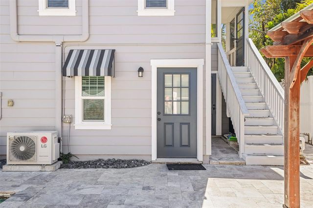 800 18TH AVENUE N, St Petersburg, FL 33704