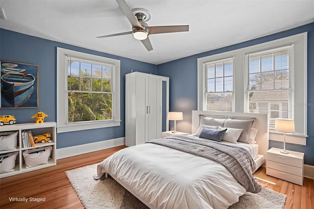 800 18TH AVENUE N, St Petersburg, FL 33704