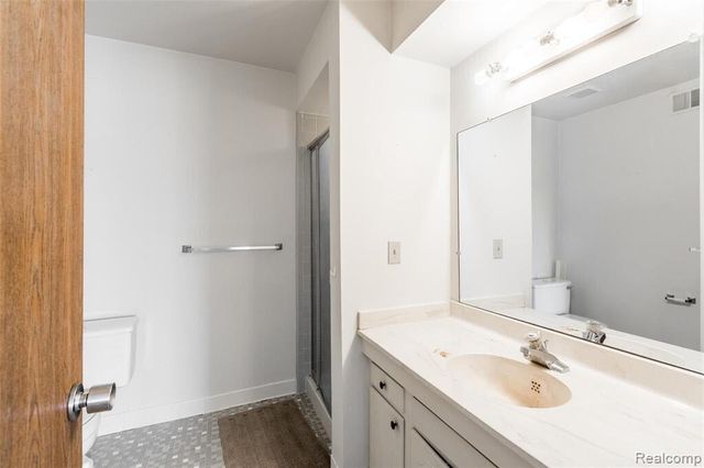 1997 Klingensmith Road 55, Bloomfield Hills, MI 48302