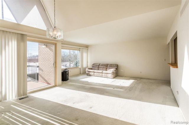 1997 Klingensmith Road 55, Bloomfield Hills, MI 48302