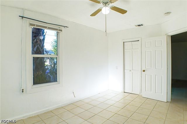3042 douglas AVE, Fort Myers, FL 33916