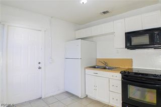 3042 douglas AVE, Fort Myers, FL 33916