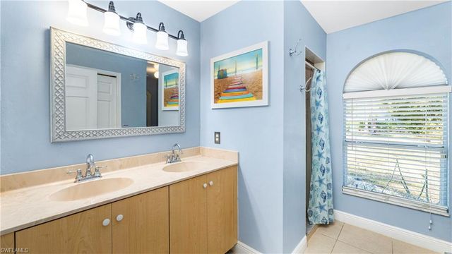 3340 2nd AVE SE, Naples, FL 34117