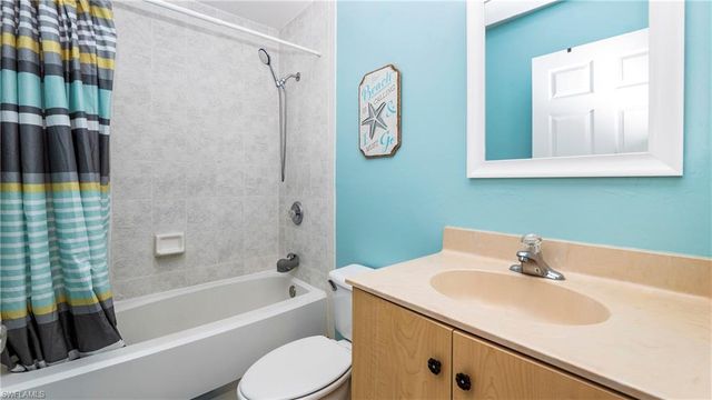 3340 2nd AVE SE, Naples, FL 34117