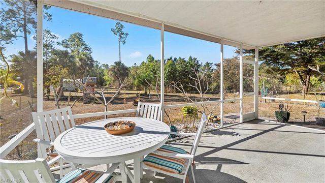 3340 2nd AVE SE, Naples, FL 34117