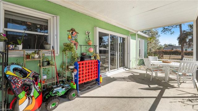 3340 2nd AVE SE, Naples, FL 34117