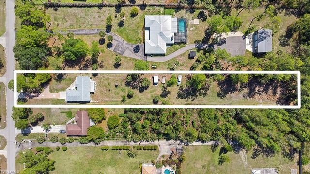 3340 2nd AVE SE, Naples, FL 34117