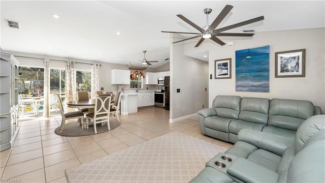 3340 2nd AVE SE, Naples, FL 34117