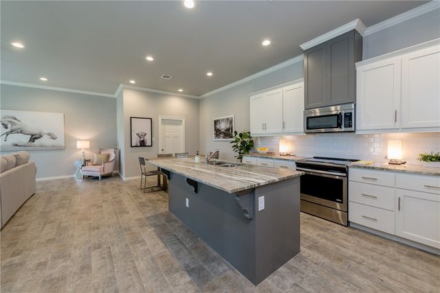 3625 Kenyon Drive, College Station, TX 77845