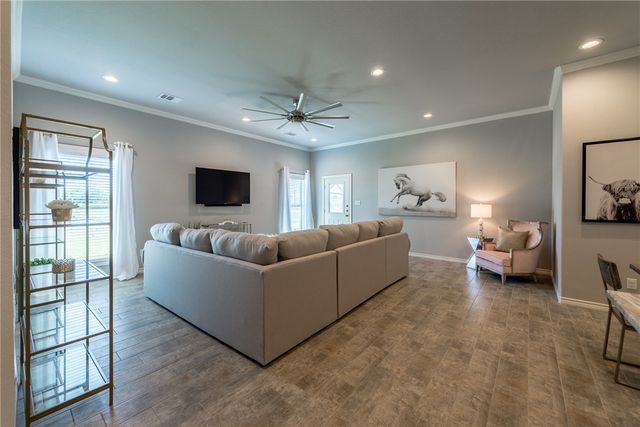 3625 Kenyon Drive, College Station, TX 77845