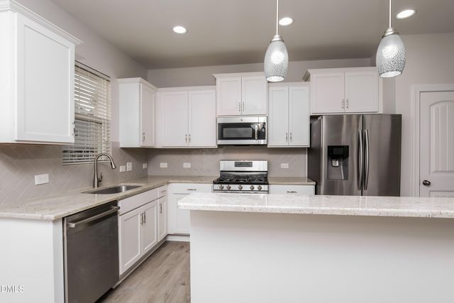 175 Cherry Bark Loop, Clayton, NC 27527