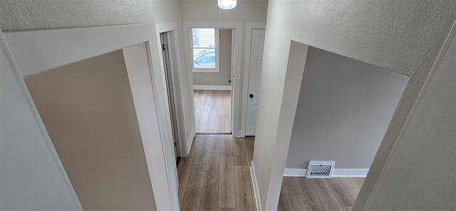 1349 W Summit Avenue, Muskegon, MI 49441