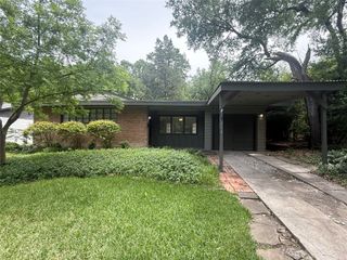 10208 Lake Gardens Drive, Dallas, TX 75218