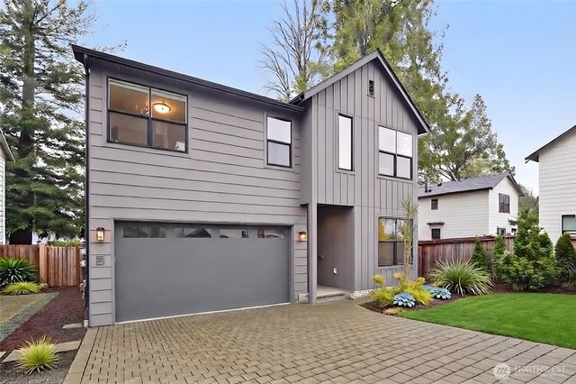 12332 38th Avenue NE, Seattle, WA 98125
