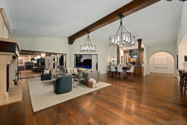 7029 Las Colinas, Rancho Santa Fe, CA 92067