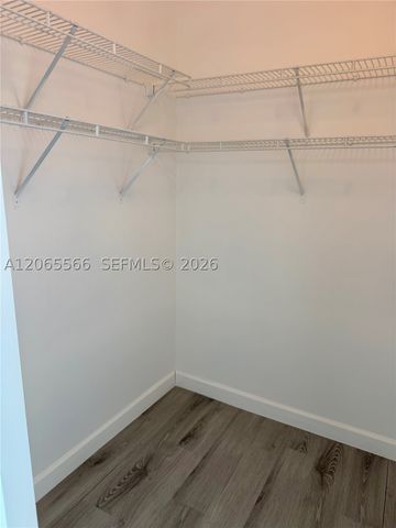 8010 N Nob Hill Rd 102, Tamarac, FL 33321