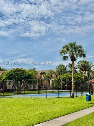 8010 N Nob Hill Rd 102, Tamarac, FL 33321