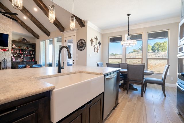 612 Bent Tree Lane, Weatherford, TX 76085