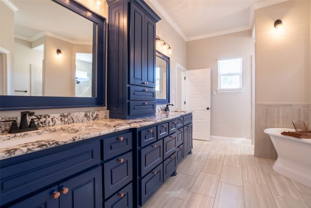 612 Bent Tree Lane, Weatherford, TX 76085