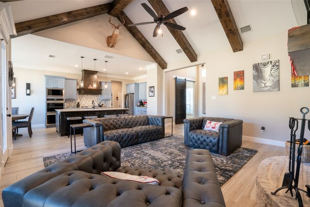 612 Bent Tree Lane, Weatherford, TX 76085