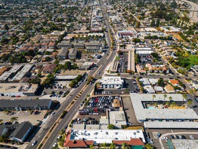 7480 El Cajon Blvd, La Mesa, CA 91942