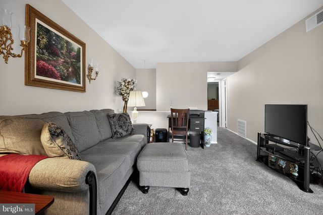 302 PAINTERS XING, Chadds Ford, PA 19317