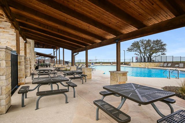 373 Victoria Peak LOOP, Dripping Springs, TX 78620
