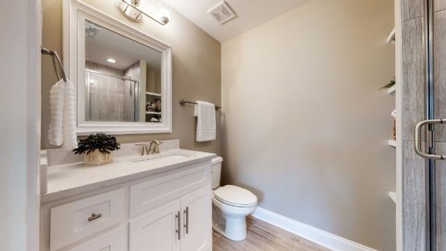 555 Gresham Ln Unit 3C, Murfreesboro, TN 37129