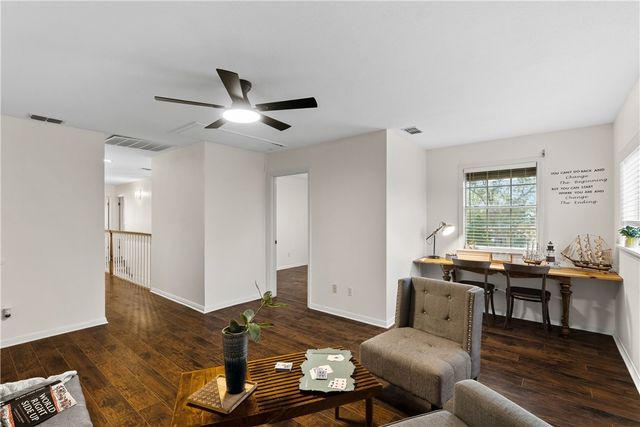 8002 Villefranche Dr, Corpus Christi, TX 78414