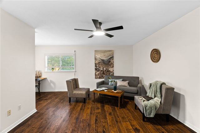 8002 Villefranche Dr, Corpus Christi, TX 78414