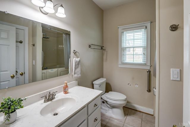 205 Wyndhurst Drive, Lynchburg, VA 24502