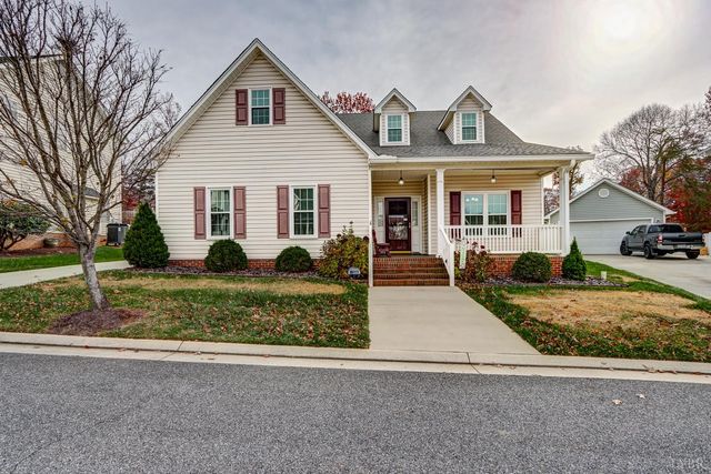 205 Wyndhurst Drive, Lynchburg, VA 24502