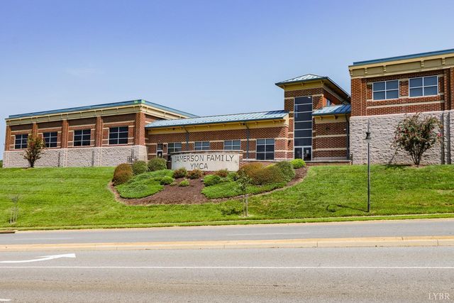 205 Wyndhurst Drive, Lynchburg, VA 24502