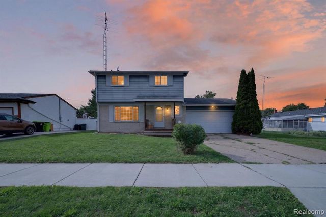 5240 Oakview Drive, Swartz Creek, MI 48473