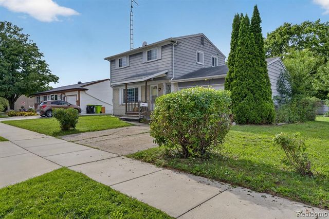 5240 Oakview Drive, Swartz Creek, MI 48473