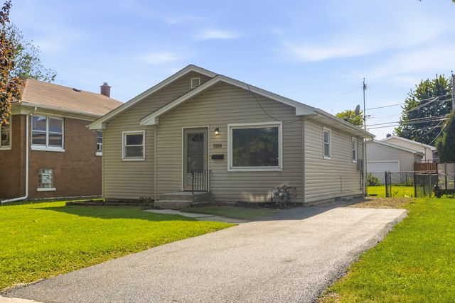 1105 N William Street, Joliet, IL 60435