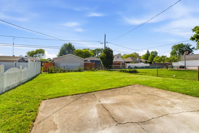 1105 N William Street, Joliet, IL 60435