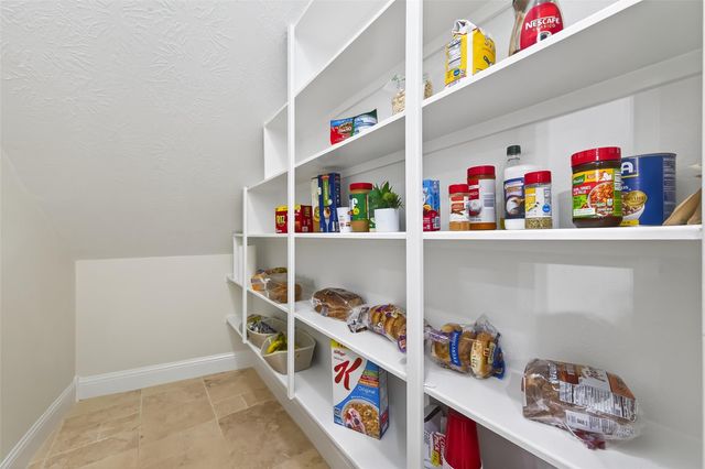 5815 Mustang Ridge Lane, Fulshear, TX 77441